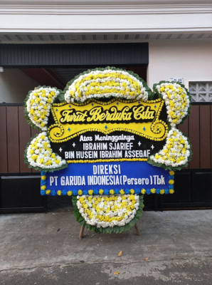 Papan Bunga Duka di Kwadungan Jurang