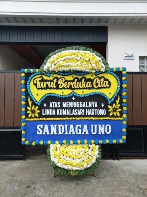 Papan Bunga Duka di Kwadungan Jurang